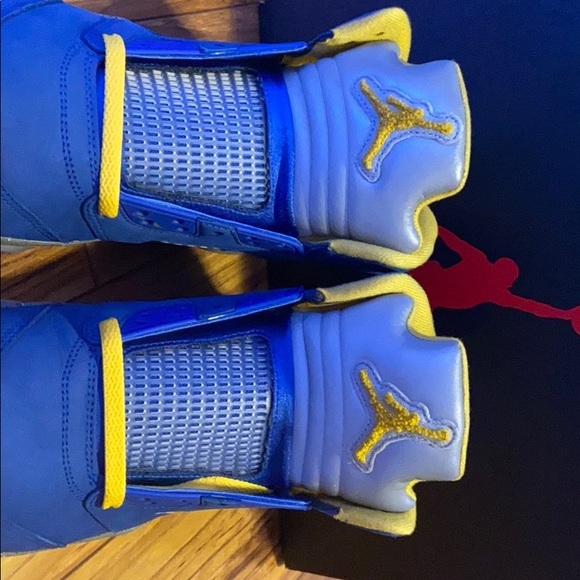 Jordan 5 laney - Picture 5 of 16